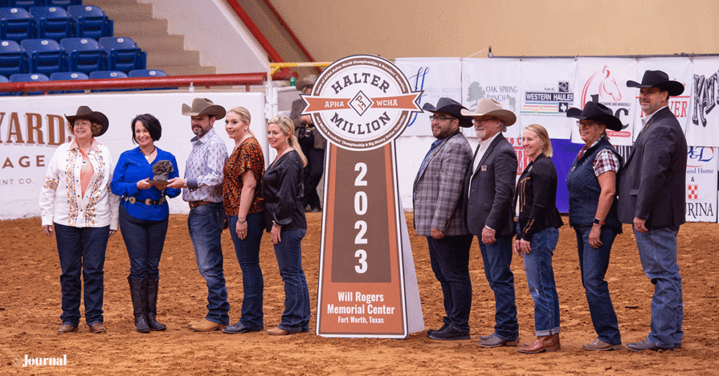 2023 Leading Sires accepting their awards.